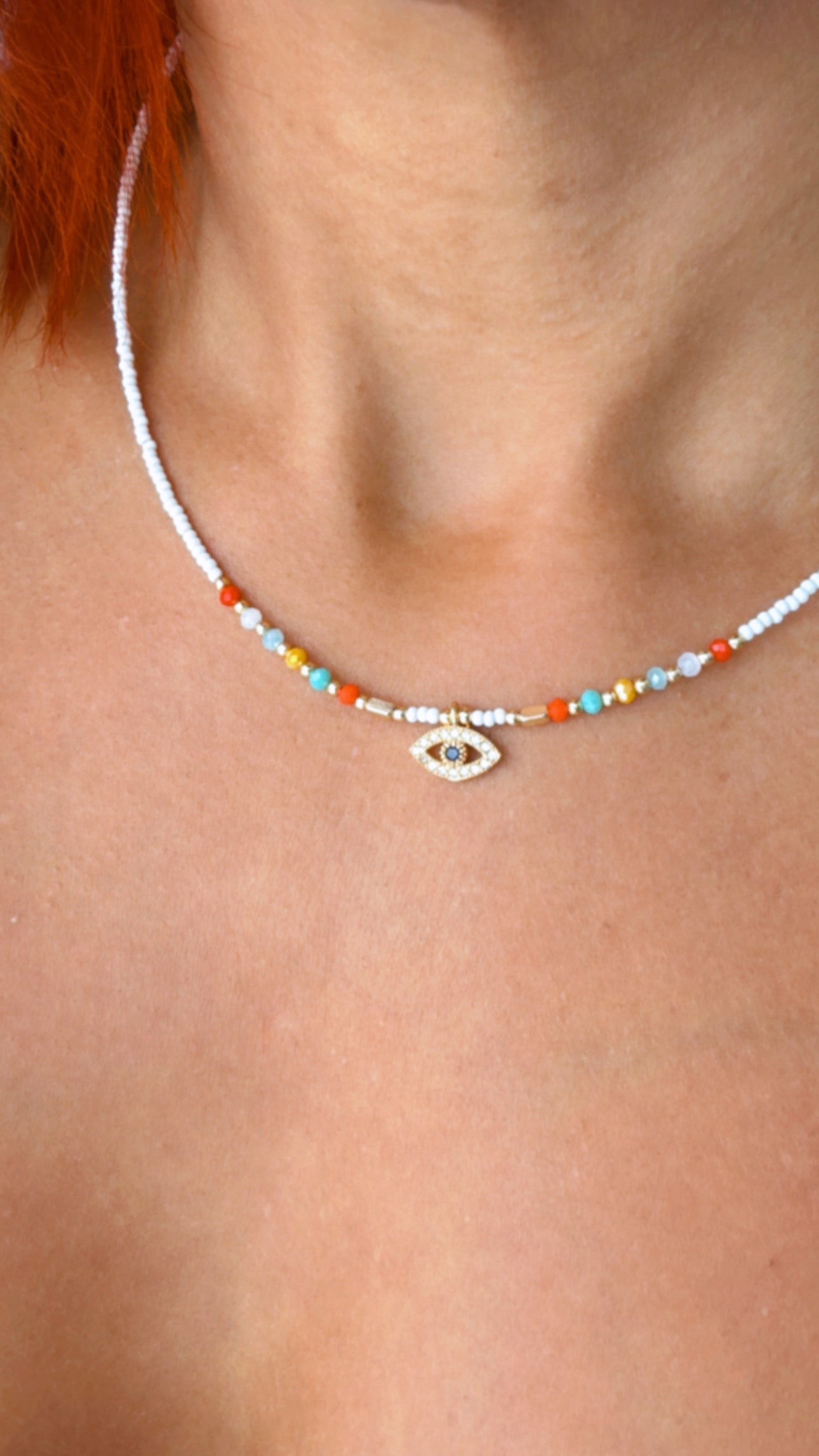 Collar Blanco Ojo Turco