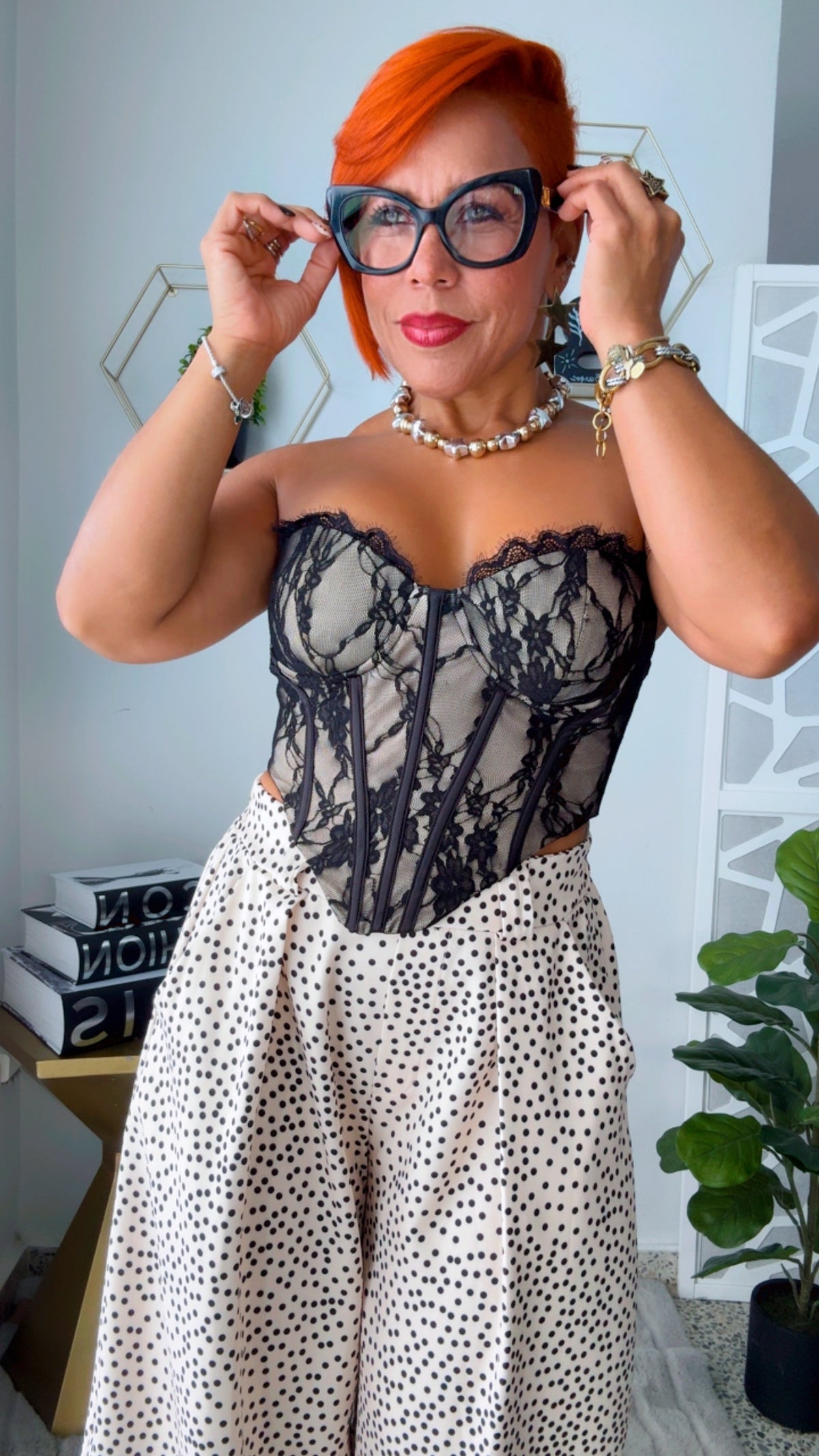 Cosmopolitan Black Corset