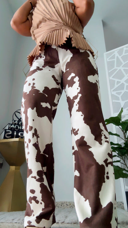 Cow girl 🤠 Print Pants 🐄