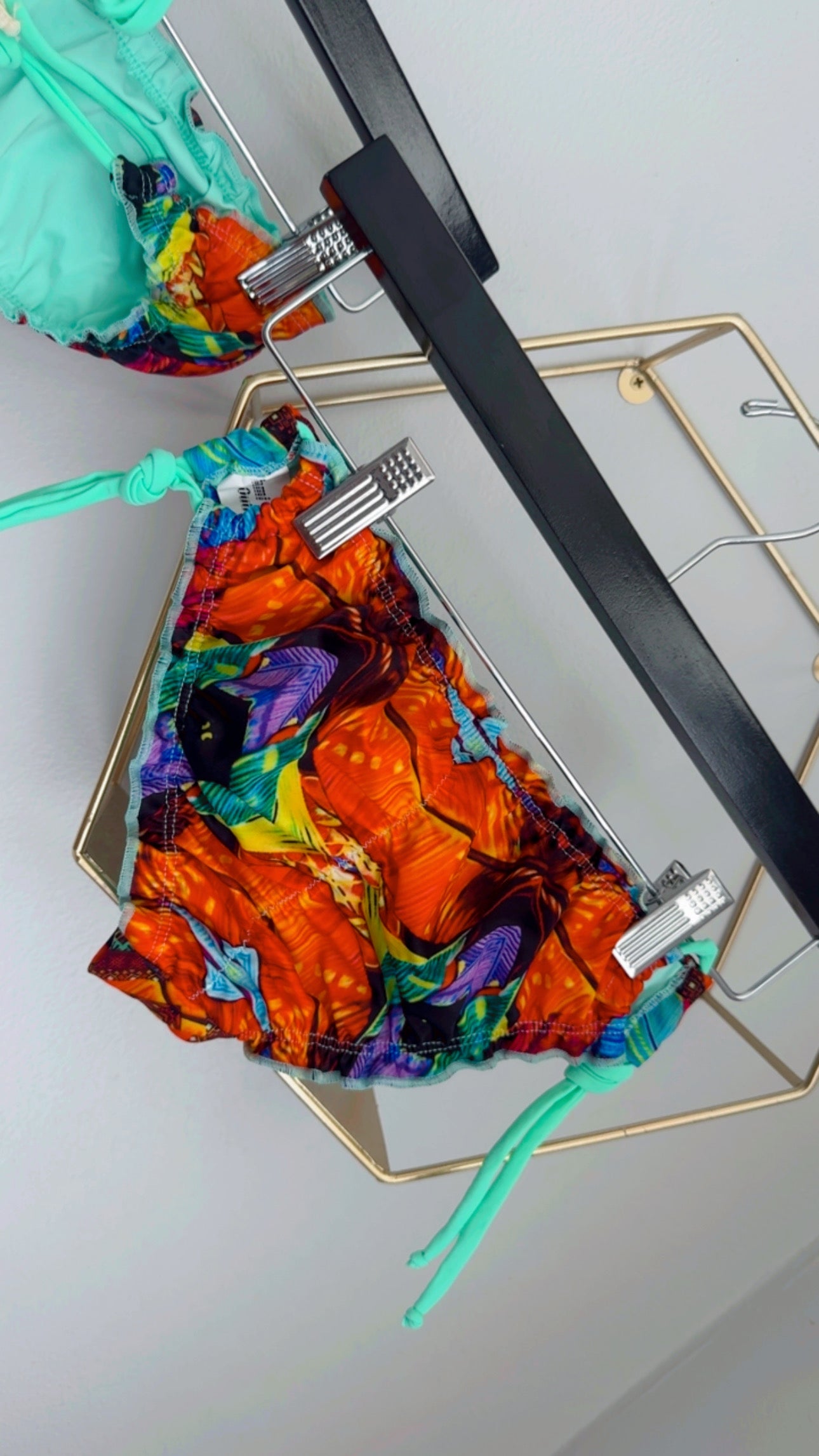 Strapless or Halter Menta Bikini