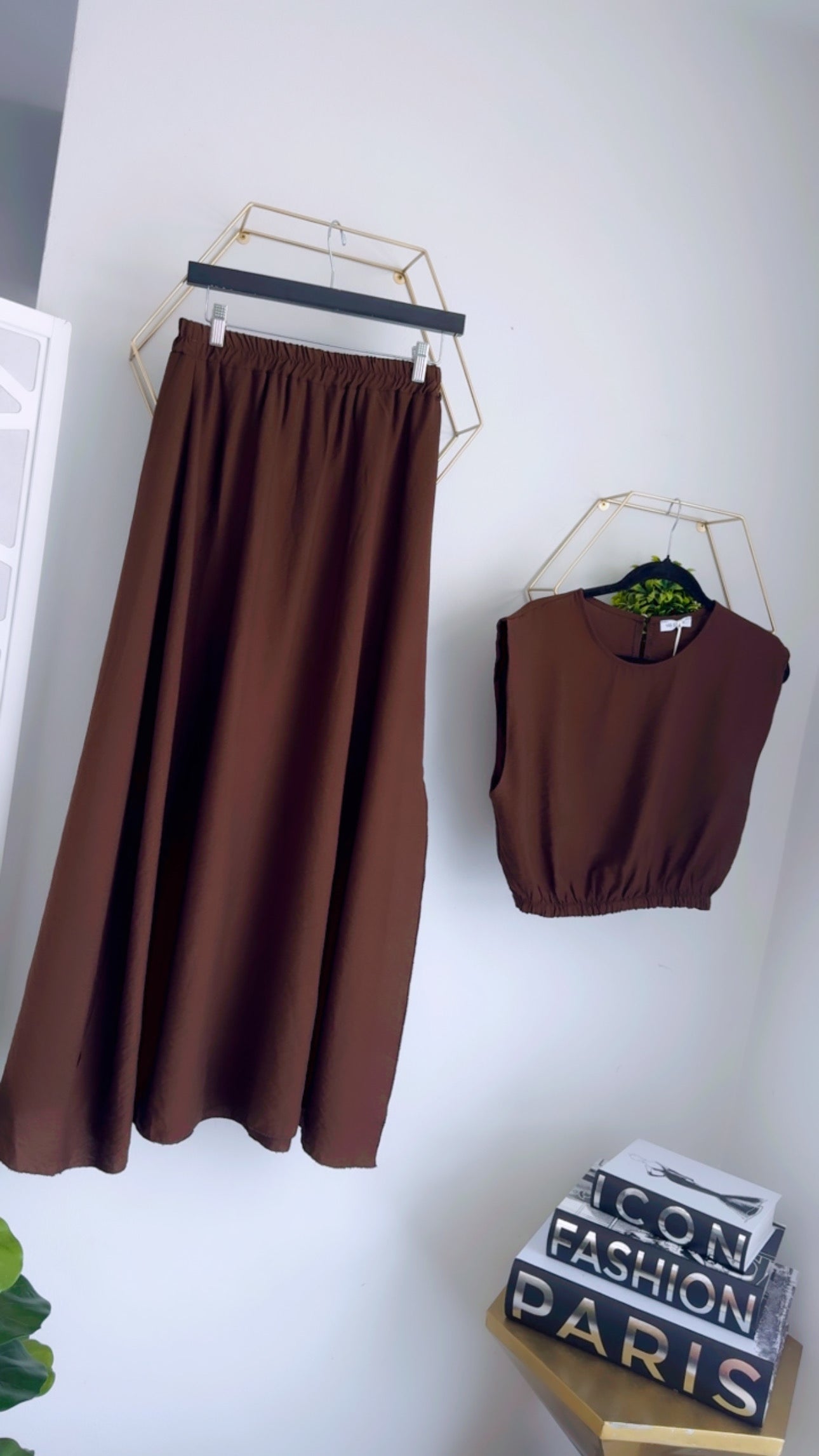 Santorini Chocolate Skirt Set