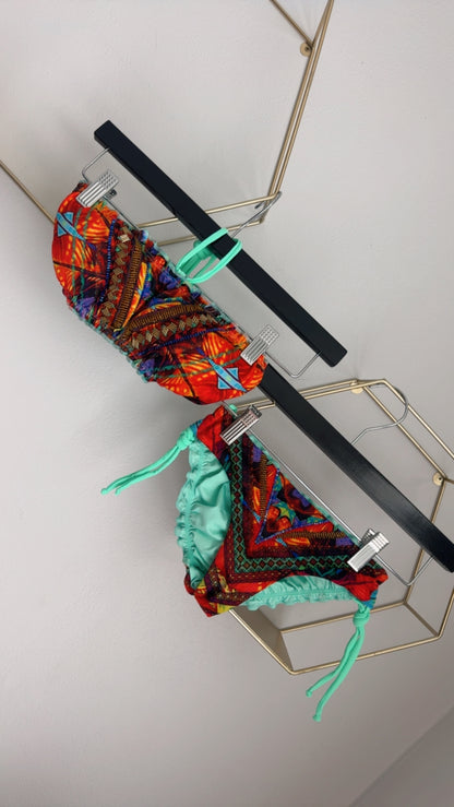 Strapless or Halter Menta Bikini