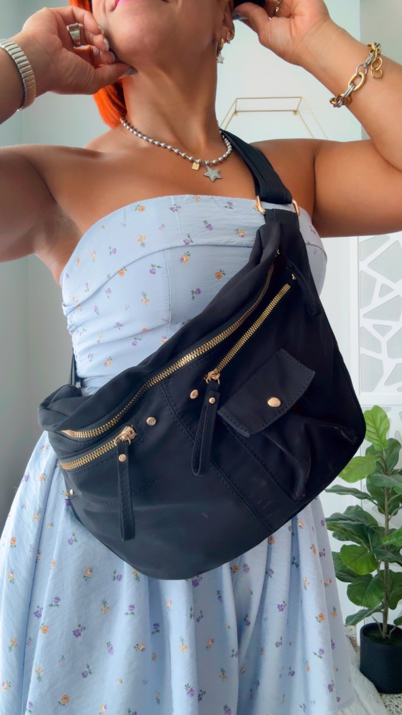 Black Multi-pockets Crossbody & Fanny Packs (X-Large)