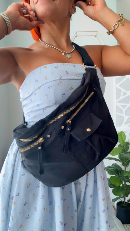 Black Multi-pockets Crossbody & Fanny Packs (X-Large)