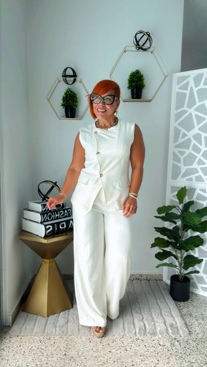 Chunky Buttons Ivory Business Set