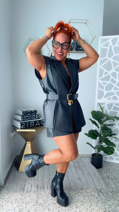 Leather Contrast Short Business Vest Set