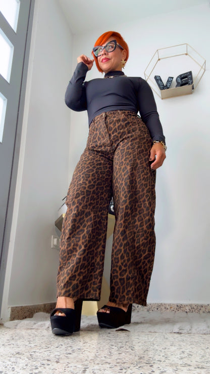 Leopard Barrel Jean