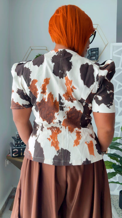 Short Sleeve Cow Print. Vest