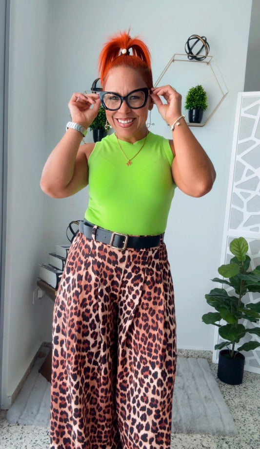 Basic Top - Green Apple
